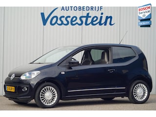 Volkswagen Up 1.0 high up! / NL-Auto / Navigatie / Cruise Control / Airco / 15 Inch LMV / 130dkm NAP
