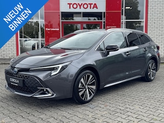 Toyota Corolla Touring Sports HYBRID 140 DYNAMIC NIEUW & DIRECT LEVERBAAR!! STOELVERW 17'' LM-VELGEN PARK-SENSOREN PRIVACY GLASS KEYLESS CLIMA CAMERA AD-CRUISE APPLE/ANDROID