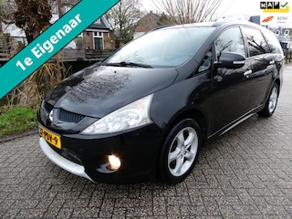 Mitsubishi Grandis 2.4-16V 165pk 7-Persoons 1e eig. Clima Trekhaak 1600kg.