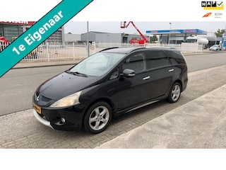 Mitsubishi Grandis 2.4-16V 165pk 7-Persoons 1e eig. Clima Trekhaak 1600kg.