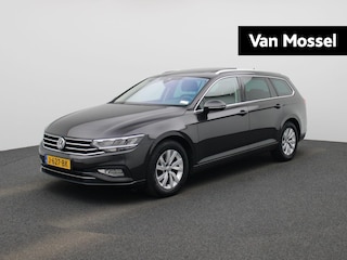 Volkswagen Passat Variant 1.5 TSI Comfort Business | Automaat | Panoramadak | Apple Carplay / Android Auto | Elek. Kofferklep | DAB Radio | Climate Control | Adap. Cruise |