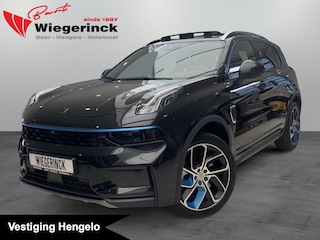 Lynk & Co 01 1.5 [ ZWARTE HEMEL | FACELIFT | NIEUWE AUTO | LEASE MOGELIJK ]