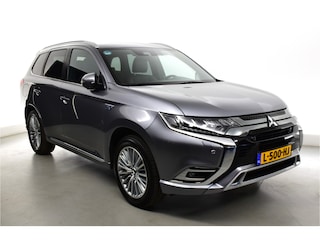 Mitsubishi Outlander 2.4 PHEV Instyle Leder Schuifdak 1e Eig. NL auto ACC, Trekhaak, Privacy glas, keyless entry en start, leder bekleding, powersound syst, elec verstelbare stoel, stuurverw, park ass, 360 camera, cruisecamera achter, schakel paddles
