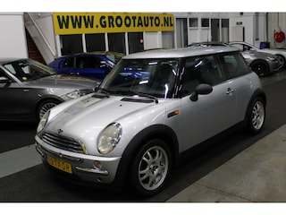 Mini Mini 1.6 Airco, Stuurbekrachtiging