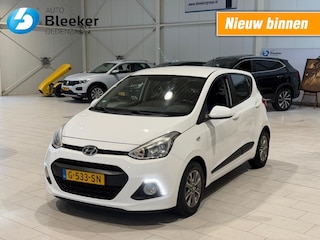 Hyundai i10 1.2i i-Vision Cruise Stoel/stuur verwarming Airco