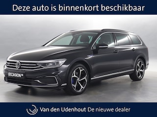 Volkswagen Passat Variant GTE 1.4 TSI eHybrid 218pk PHEV Business / Travel Assist / Camera / Navigatie / Matrix LED