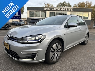 Volkswagen Golf WARMTEPOMP| DODE HOEK| APPLE CARPLAY/ ANDROID AUTO| DIG. DASH | CAMERA| STOELVERW. |