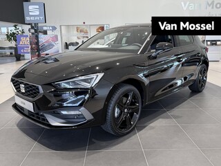 Seat Leon 1.5 TSI e-Hybrid FR Business 204 PK | Panoramisch Dak | Black Pack | Achteruitrijcamera | Parkeersensoren Voor & Achter
