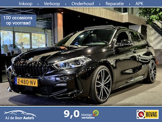 BMW 118i High Executive M-Sport | Panorama | HUD | Stoelverwarming | Trekhaak | Carplay/Android