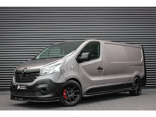 Renault Trafic 2.0 dCi T29 L2H1 Work Edition FULL BLACK / SIDE-BARS / TREKHAAK / NAVIGATIE / VERLAAGD / CRUISE CONTROL / LEDEREN
