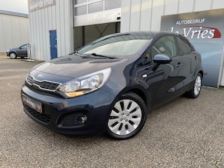 Kia Rio 1.2 CVVT BusinessLine 5-Drs. / Clima / Stuur en Stoelverw. / PDC / LMV