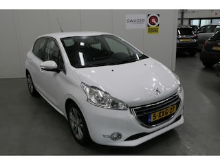 Peugeot 208 1.6 e-HDi 92PK 5D Blue Lease (Trekhaak&Goed onderhouden)