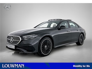 Mercedes-Benz E-klasse 300 e Sport Edition | Premium pakket | Trekhaak | Stoelventilatie voor | Nightpakket | Winter pakket | Burmester® 4D sound system | 20 inch AMG velgen zwart | DISTRONIC | 360°-camera | MBUX Superscreen |