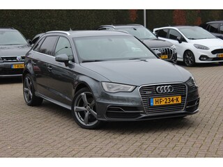 Audi A3 Sportback 1.4 e-tron PHEV Ambition Pro Line plus / Leder&Alcantara / B&O / Keyless / 18'' / Navigatie / Dodehoek / DAB / Stoelverwarming / Cruise Control