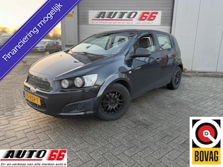 Chevrolet Aveo 1.2 LS 5 drs met AIRCO APK tot 12-2026