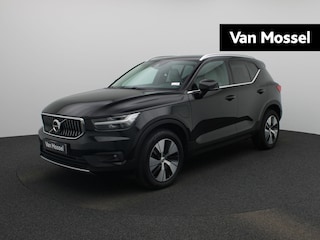 Volvo XC40 T5 Recharge Bussines Pro | Automaat | Apple Carplay / Android Auto | Leder | Achteruitrijcamera | Parkeersensoren | Stoel- Stuurverwarming | Navigatie | Virtual Cockpit | lichtmetalen Velgen |