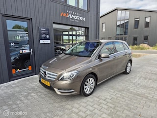 Mercedes-Benz B-klasse 180 Ambition|Airco|Cruise|Navi|Chroom pakket|Trekhaak|