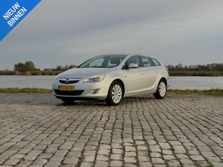 Opel Astra Sports Tourer 1.4 Turbo Cosmo|Grote Beurt+Remmen|Nieuwe APK