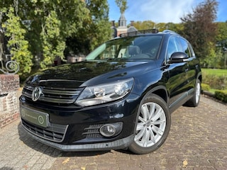Volkswagen Tiguan 1.4 TSI Sport&Style | Pano | Clima | StoelVerwarming | NWE Service & APK |