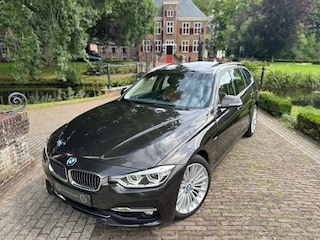 BMW 3-serie Touring 330i High Executive | Luxury | Pano | Leder |
