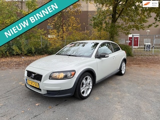 Volvo C30 1.6 Kinetic NETTE AUTO RIJDT EN SCHAKELT GOED