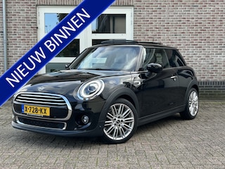 Mini Cooper 1.5 136pk AUT. Chili Panorama Navi