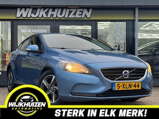Volvo V40 1.6 D2 Base Business met Airco !!! Navigatie !!! Cruise !!! Nap !!!