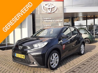 Toyota Aygo PULSE AUTOMAAT STOELVERWARMING CLIMA KEYLESS ENTRY & START ANDROID & APPLE LM-VELGEN