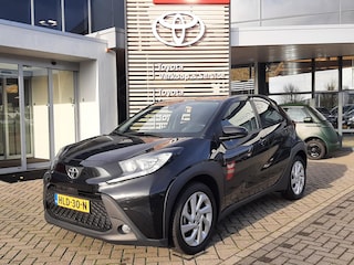 Toyota Aygo PULSE AUTOMAAT STOELVERWARMING CLIMA KEYLESS ENTRY & START ANDROID & APPLE LM-VELGEN