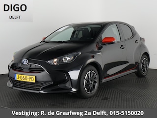 Toyota Yaris 1.5 Hybrid Business Black Edition | Apple Carplay & AndroidAUTO | Privacy Glass |