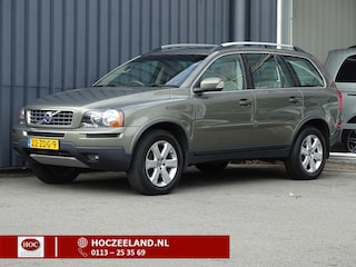 Volvo XC90 2.5 T5 Limited Edition RHD | 7-Zits