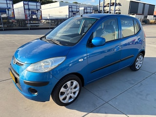 Hyundai i10 1.1 Active VOL Automaat Airco Parrot Trekhaak