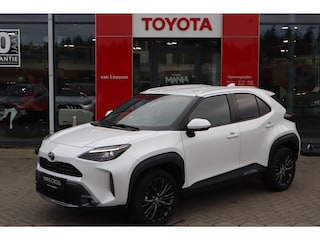 Toyota Yaris Cross 1.5 HYBRID ADVENTURE HEAD-UP PARK-SENSOREN 18"LM-VELGEN STOELVERWARMING