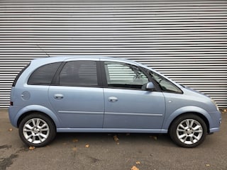 Opel Meriva 1.6-16V Cosmo
