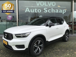 Volvo XC40 1.5 T3 R-Design Automaat | Rijklaar incl 12 mnd Bovag | Panoramadak On-Call Camera Donker glas