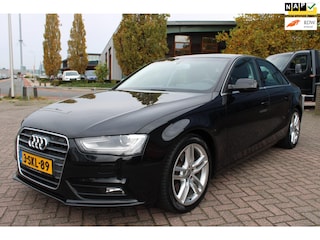 Audi A4 Limousine 1.8 TFSIe Edition ZWART TREKHAAK NAVIGATIE CRUISE