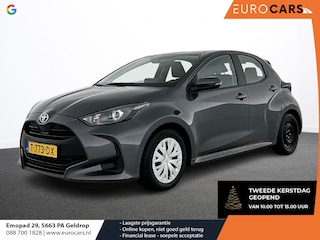Toyota Yaris 1.5 Hybrid Active Auto. Navigatie Apple Carplay/Android Auto Camera Adaptive Cruise Control Climate Control