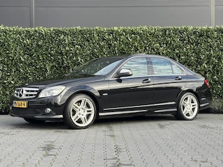 Mercedes-Benz C-klasse 280 Avantgarde, AMG-PAKKET, PANO, LEDER, NAVI, CRUISE, ECC-AIRCO, STOELVERWARMING, HOUTEN SIERDELEN, LICHTMETAAL 17"