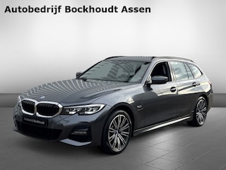 BMW 3-serie Touring 330e xDrive M-Sport Pakket