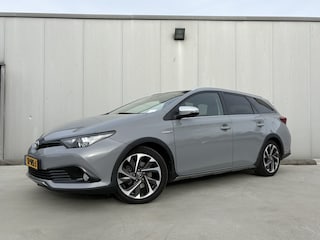 Toyota Auris Touring Sports 1.8 Hybrid Freestyle | Trekhaak