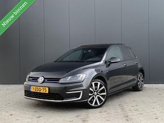 Volkswagen Golf 1.4 TSI GTE 204PK|Panodak|Trekhaak|Org NL auto