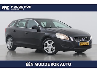 Volvo V60 T3 Momentum | Trekhaak | PDC Achter | Navigatie | 17 Inch