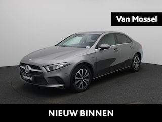 Mercedes-Benz A-klasse 250 e Business Line | Automaat | Achteruitrijcamera | Cruise Control | Climate Control | Parkeer assistent |