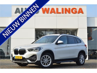 BMW X1 sDrive20i 179PK 4cil Nieuw Mod! Head up Led Navi Elektrisch te openen en sluiten achterklep