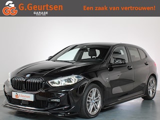 BMW 118i High Executive, M-sport, LED, Navigatie, Cruise Control, Stoelverwarming, Apple CarPlay/Android Auto