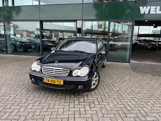 Mercedes-Benz C-klasse 180 K. Elegance (Airco, Trekhaak, Inruilkoopje!!!)