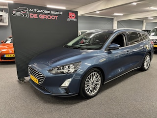 Ford Focus Wagon 1.5 EcoBoost Titanium Business NL-auto met trekhaak, Apple/Android Carplay