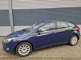 Ford Focus 1.6 EcoBoost Titanium, trekhaak, climatronic, complete historie, NAP