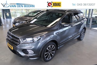 Ford Kuga 1.5 ECOBOOST 150PK ST LINE, Trekhaak, Apple Carplay/ Android Auto, Clima, etc