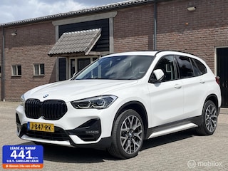 BMW X1 sDrive20i High Executive Edition Head-Up Dak Camera